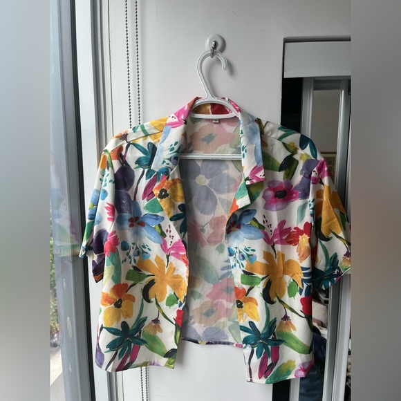 COLOURFUL FLORAL BUTTON UP SHIRT - Picture 1 of 4